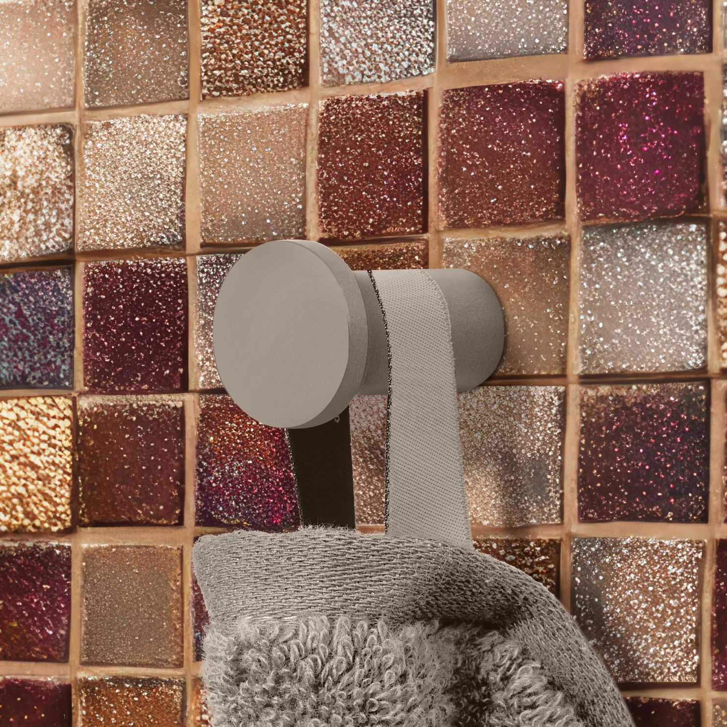 Artikelbild 1 des Artikels “qles Stick Halter Mushroom Taupe - ähnlich RAL 7006 “